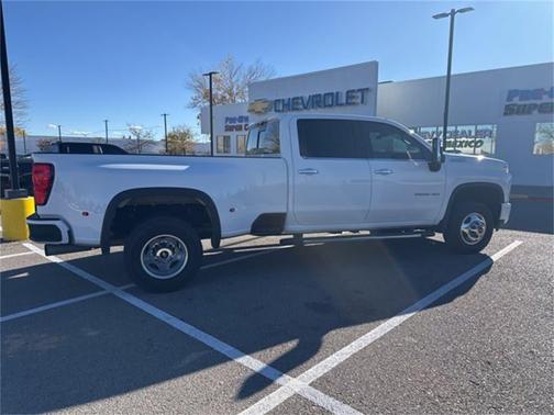 2023 Chevrolet Silverado 3500 High Country