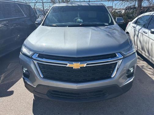 2023 Chevrolet Traverse LS