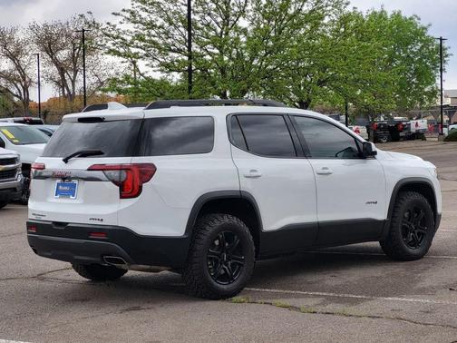 2021 GMC Acadia AWD AT4