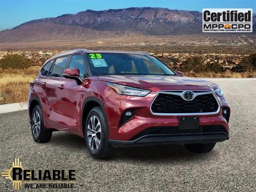 2023 Toyota Highlander XLE