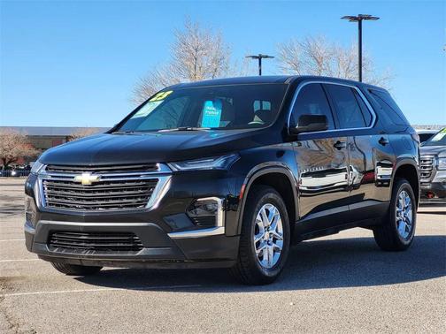 2023 Chevrolet Traverse LS