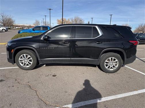 2023 Chevrolet Traverse LS