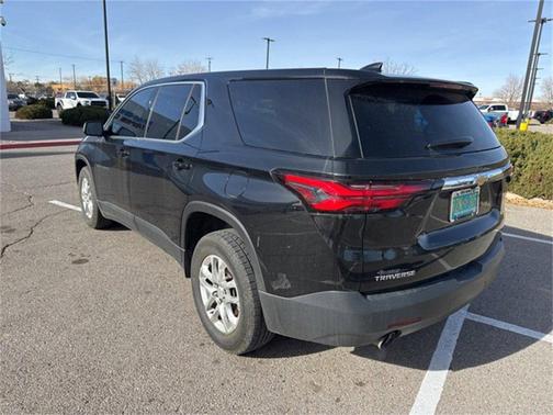 2023 Chevrolet Traverse LS