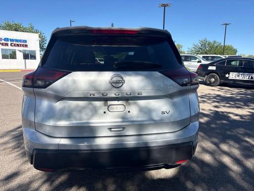 Brilliant Silver Metallic 2024 Nissan Rogue SV