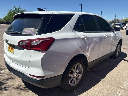 Summit White 2020 Chevrolet Equinox LS