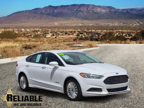 2014 Ford Fusion Hybrid SE