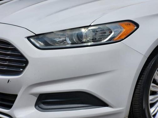 2014 Ford Fusion Hybrid SE