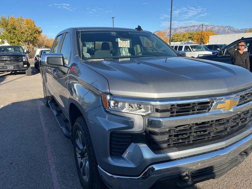 2024 Chevrolet Silverado 1500 LT