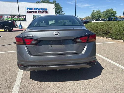 Gun Metallic 2024 Nissan Altima 2.5 SV