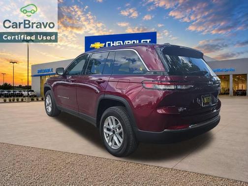 Velvet Red Pearlcoat 2025 Jeep Grand Cherokee Laredo