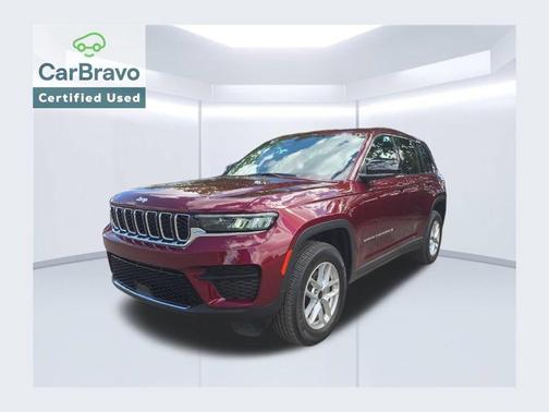 Velvet Red Pearlcoat 2025 Jeep Grand Cherokee Laredo