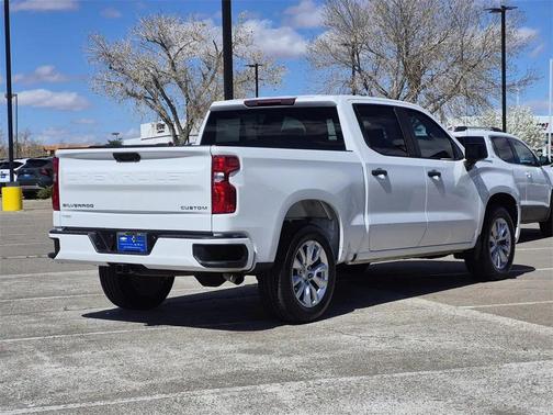 2024 Chevrolet Silverado 1500 Custom