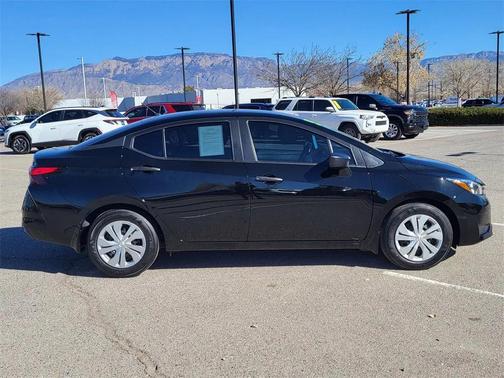 2025 Nissan Versa 1.6 S