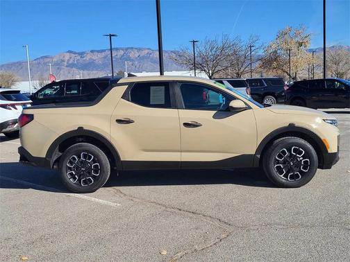 2024 Hyundai SANTA CRUZ SE