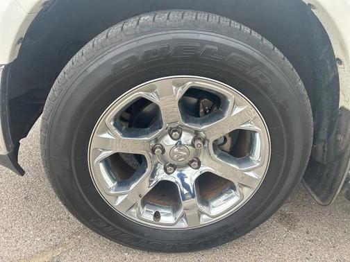 2016 RAM 1500 Laramie