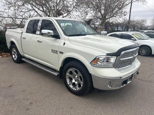 2016 RAM 1500 Laramie