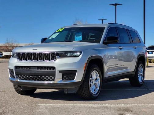 2022 Jeep Grand Cherokee L Laredo