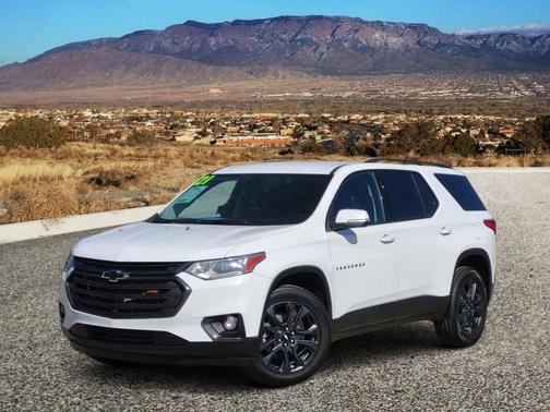 Summit White 2021 Chevrolet Traverse RS
