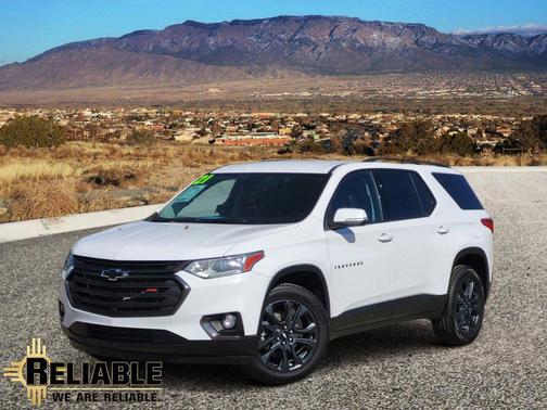 Summit White 2021 Chevrolet Traverse RS