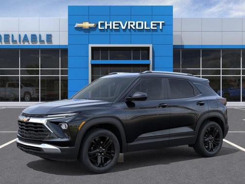 Mosaic Black Metallic 2026 Chevrolet Trailblazer LT