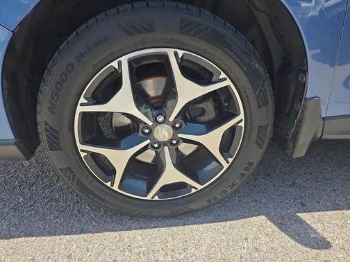 Quartz Blue Pearl 2016 Subaru Forester 2.0XT Premium