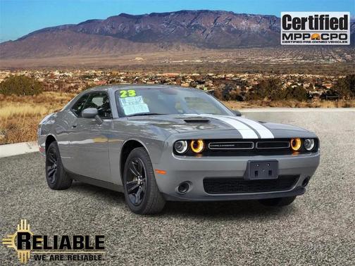 2023 Dodge Challenger SXT