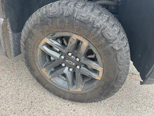 2021 Chevrolet Silverado 1500 Custom Trail Boss