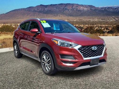 2019 Hyundai TUCSON SE