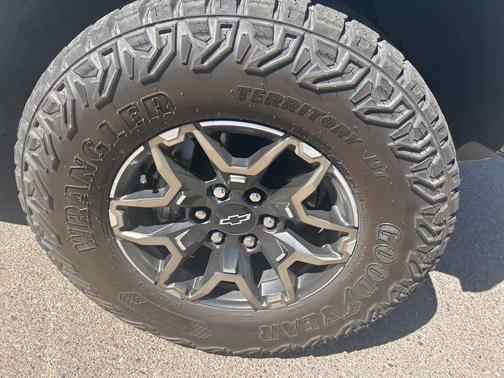 2024 Chevrolet Colorado ZR2