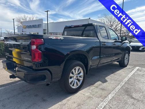 2025 Chevrolet Silverado 1500 Custom