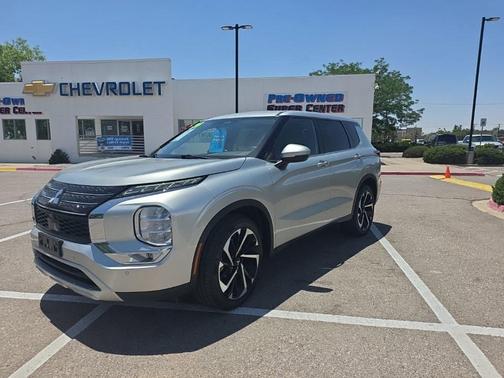 Gray 2024 Mitsubishi Outlander SE S-AWC
