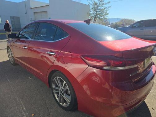 2017 Hyundai ELANTRA Limited