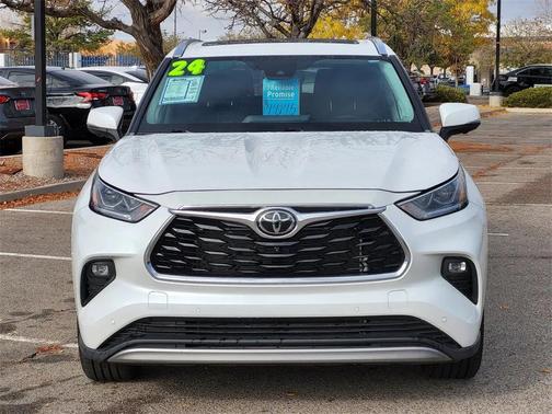 2024 Toyota Highlander Platinum