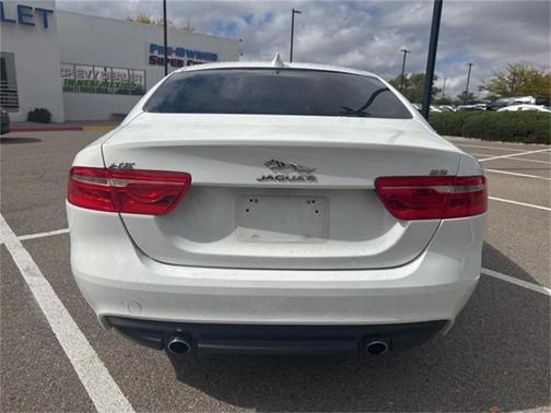 2018 Jaguar XE 25t