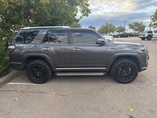 2017 Toyota 4Runner SR5