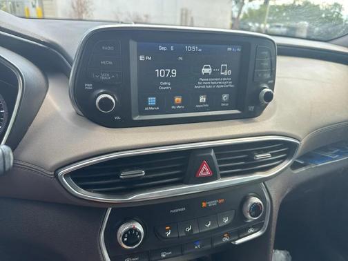 2019 Hyundai SANTA FE SE 2.4