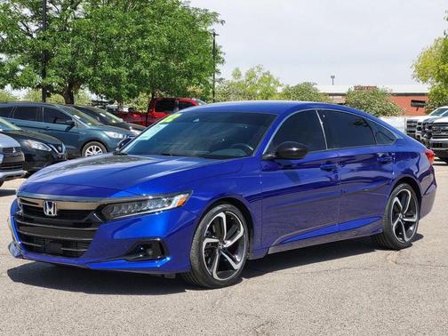 Still Night Pearl 2022 Honda Accord Sport 1.5T