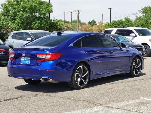 Still Night Pearl 2022 Honda Accord Sport 1.5T