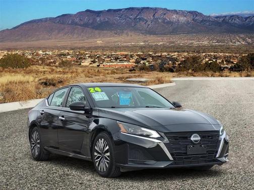 2024 Nissan Altima 2.5 SV