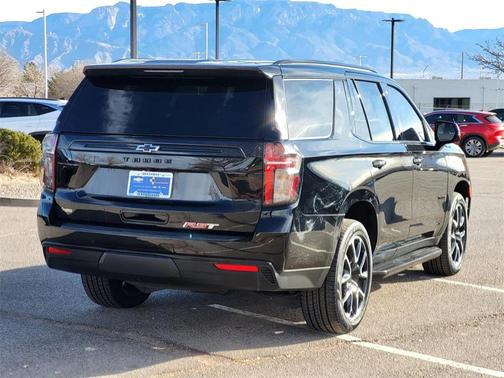 2023 Chevrolet Tahoe 4WD RST