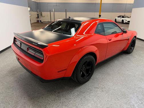 Go Mango 2018 Dodge Challenger SRT Demon