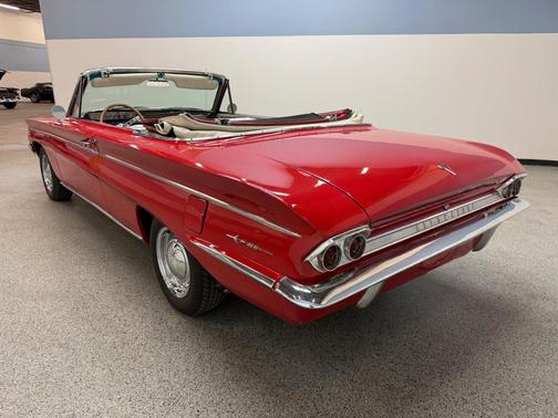1962 Oldsmobile F-85 Cutlass