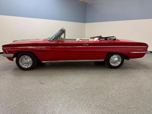 1962 Oldsmobile F-85 Cutlass