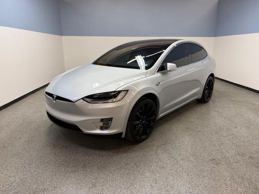 2017 Tesla Model X Base
