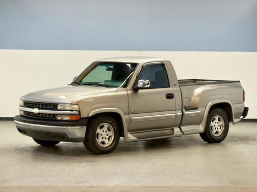 Pewter 2000 Chevrolet Silverado 1500 LS