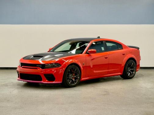 Go Mango 2021 Dodge Charger SRT Hellcat