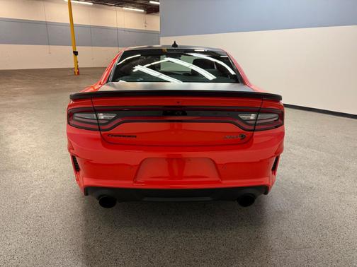 Go Mango 2021 Dodge Charger SRT Hellcat