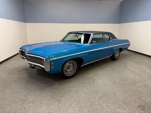 Blue 1969 Chevrolet Caprice Base