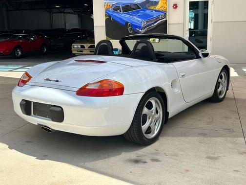 1999 Porsche Boxster Base
