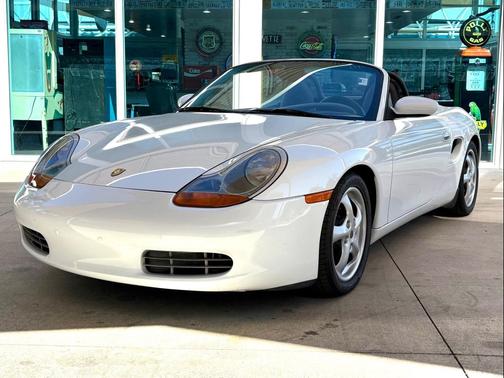 1999 Porsche Boxster Base